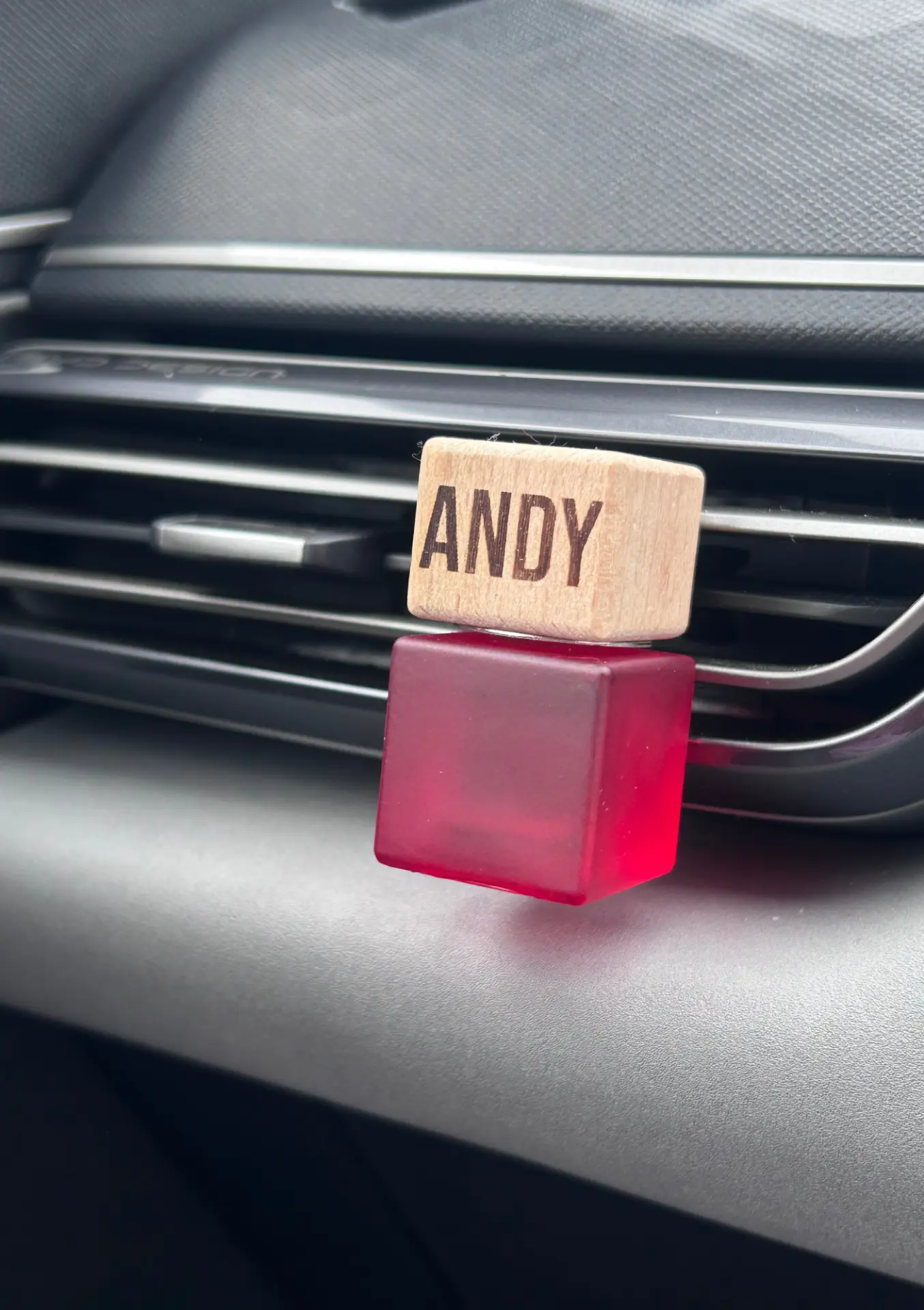 Personalised car diffuser